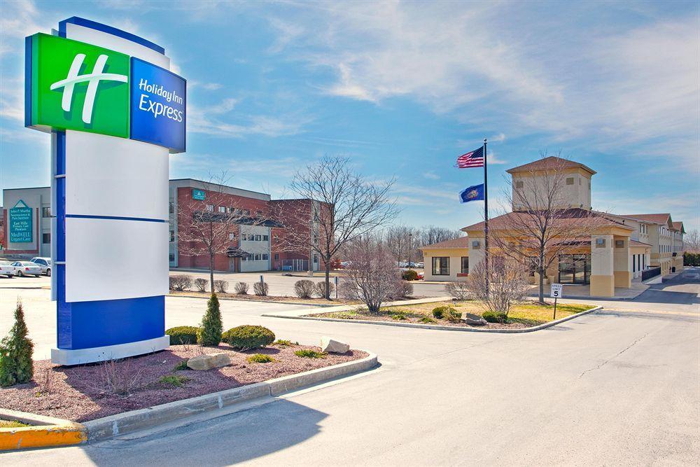 Holiday Inn Express & Suites Johnstown By Ihg Экстерьер фото