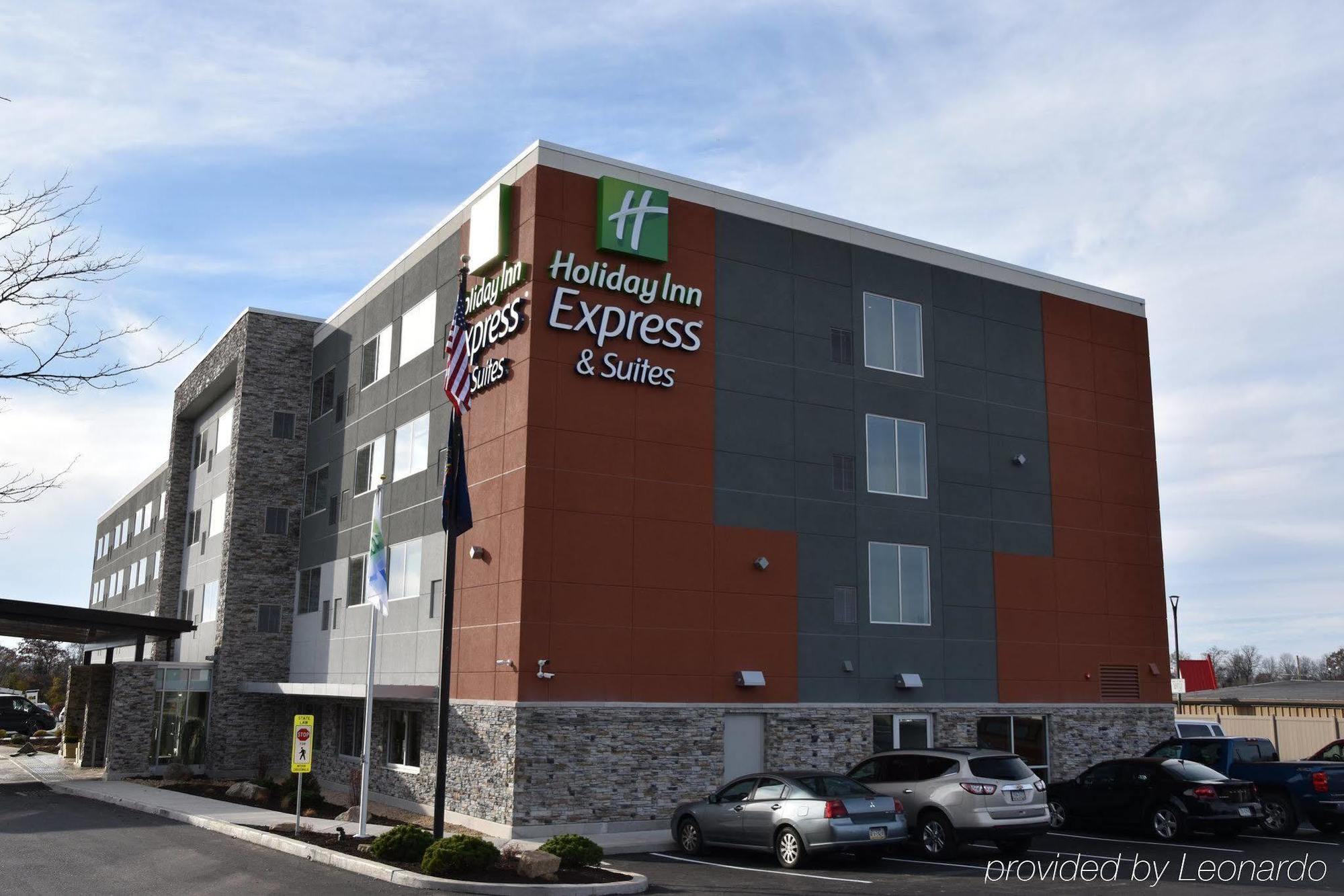 Holiday Inn Express & Suites Johnstown By Ihg Экстерьер фото