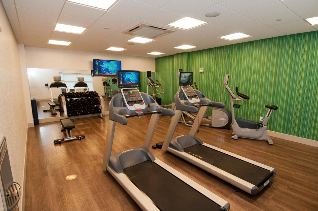 Holiday Inn Express & Suites Johnstown By Ihg Экстерьер фото